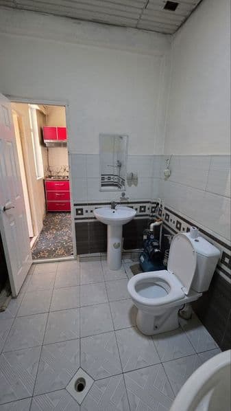 Sruchni ijaraga uch xonalik uy bor makler siz arintir fut ci — фото 3