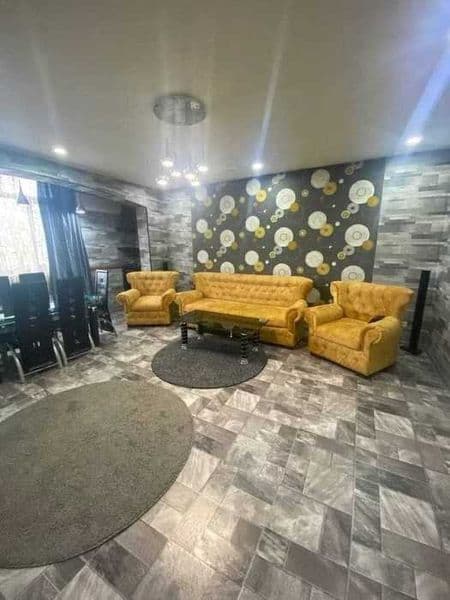 Сдаётся  Квартира  <br />
Ориентир -Angels food <br />
Город