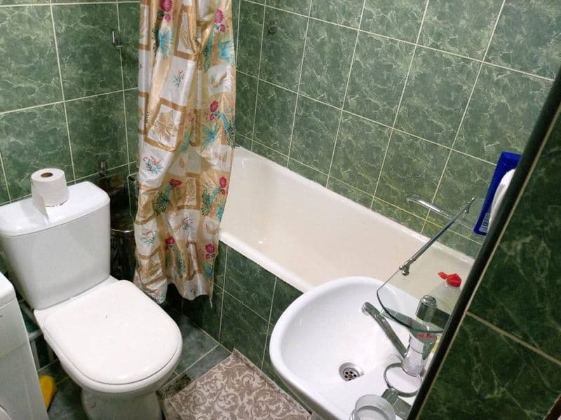 Срочно здаётса квартира2/3/5  район якка сарой кирпич аринти — фото 4