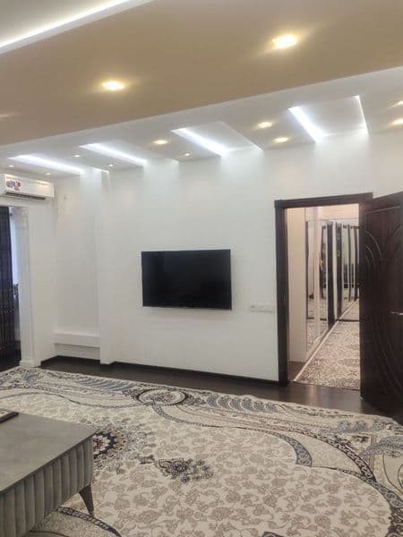 Сдается 2х комнатная квартира на М. Чиланзар! Квартира полно