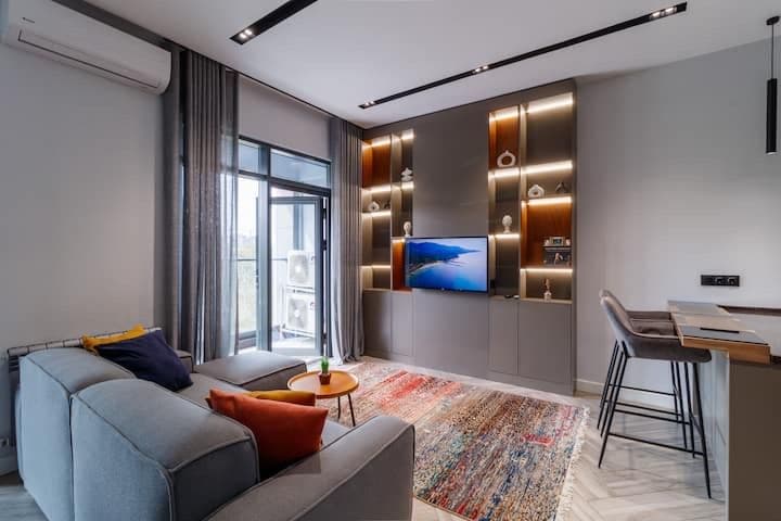 Аренда <br />
2 комнатная <br />
Этажность - 10<br />
Этаж -