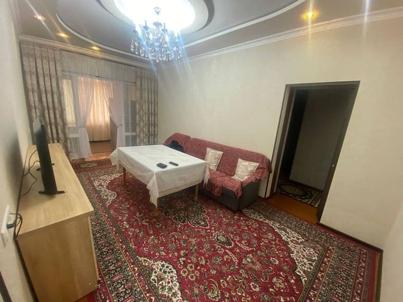 Центр Луначарского <br />
4/1/2=600$<br />
Ориентир Дом Быта