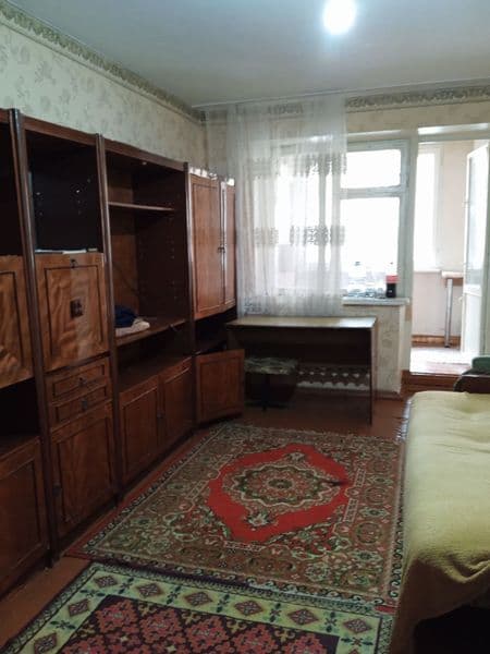 300$+ вся коммуналка<br />
Чиланзар 13.  <br />
2 х комнатна — фото 3