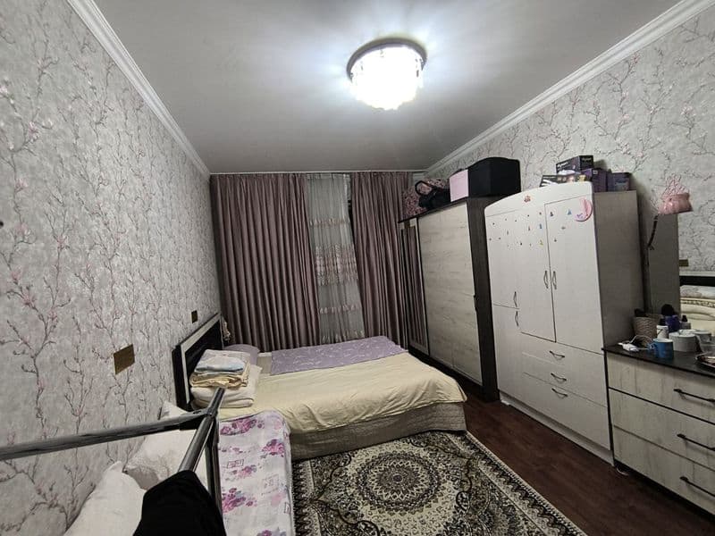 Ijaraga o'z uyimi 2ta honasi beriladi . ishlidganla uchun xo