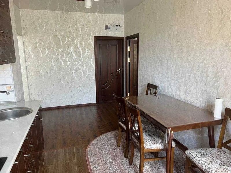 Сдаётся квартира | Вторичный фонд<br />
<br />
Шайхонтахурск — фото 5