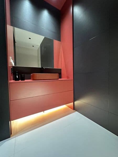 Квартира с шикарным современным ремонтом, выполненным в акту — фото 5