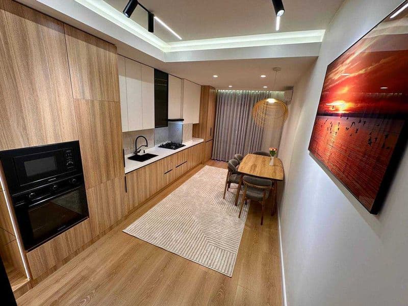 Сдаётся квартира с красивым ремонтом<br />
<br />
• Район: Ю — фото 3