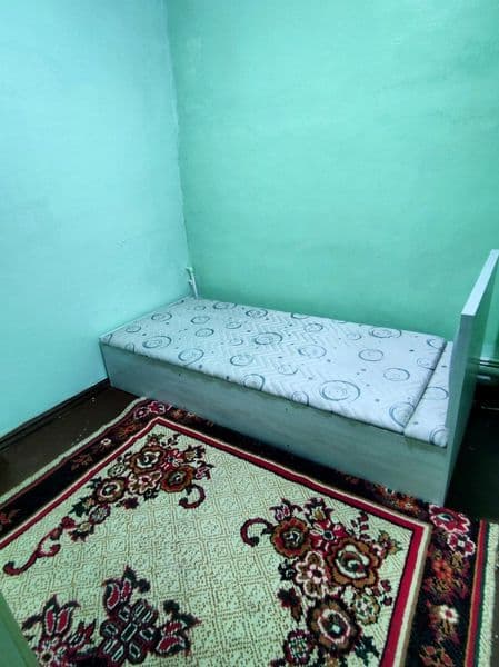 Kvartira arenda<br />
Uchtepa tumani 26kv<br />
1/2 xona qil — фото 4