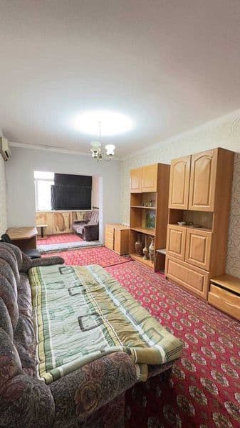 Сдаётся 3х комнатная на чиланзаре 20й квартал <br />
<br />
