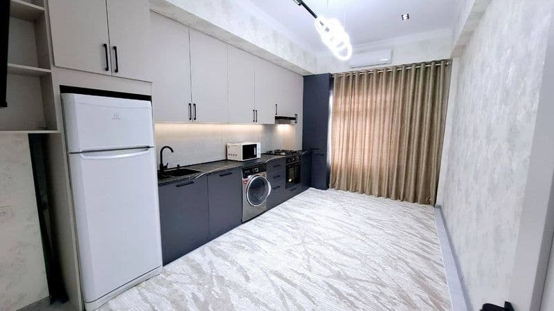 Район: Учтепинский <br />
<br />
Кўча: Литературный <br />
< — фото 2