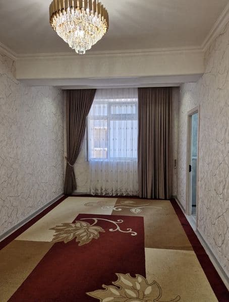 Яшнабод тумани иззат кочасда <br />
2/4/8. 42м2 гиштли дом л