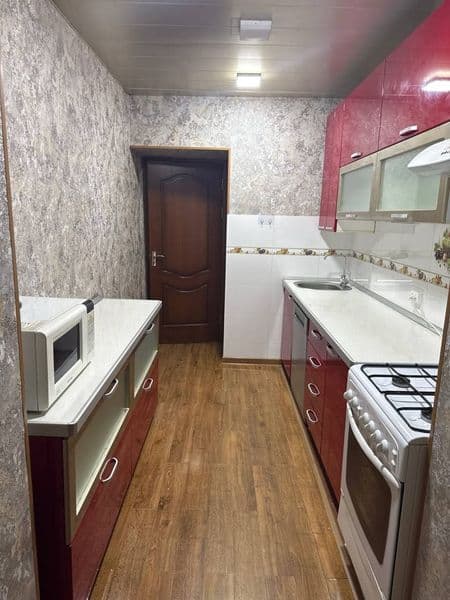 Срочно Сдаётся <br />
Квартира 3/2/4<br />
3-комнат <br />
Е — фото 4