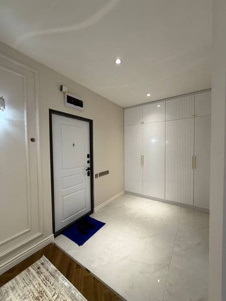 Сдаётся шикарная 2-комнатная квартира в Новостройка<br />
<b — фото 5