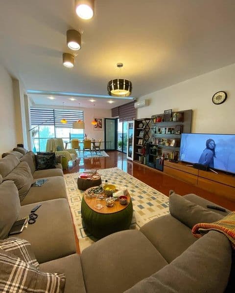 Квартира имеется все необходимое мебель и техника для комфор