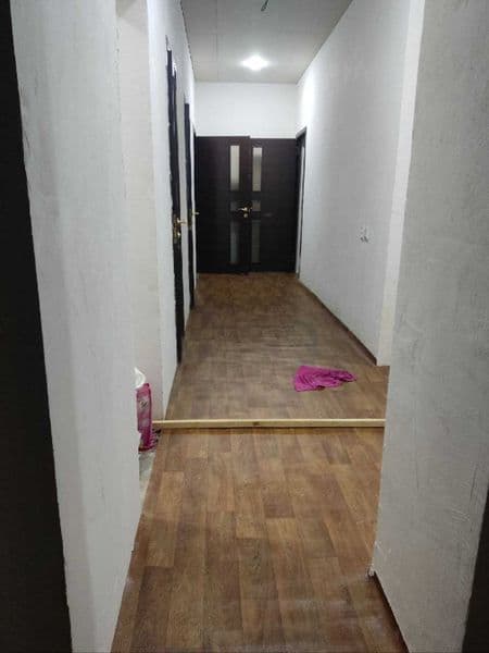 Kvartira yashash sharoitlari yaxshi 2 ta tualet hommom kir m — фото 2