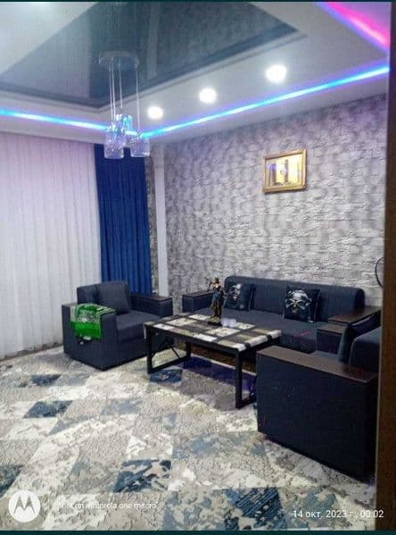 Паркентский 2/4/4 46м балкон 1,5х6м  мебель,техника<br />
Же