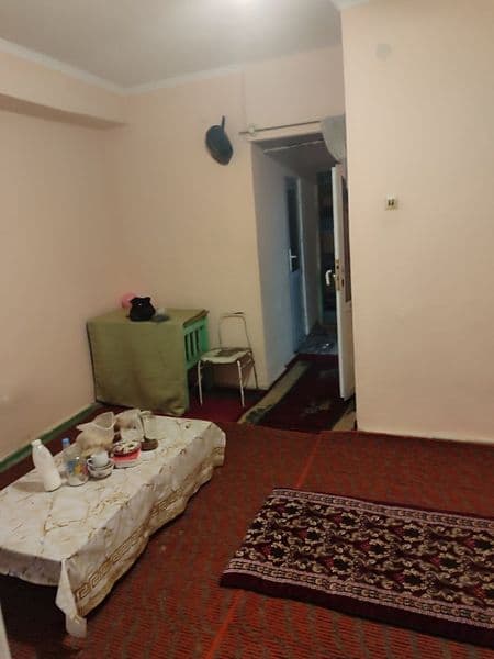 Сдаётся в аренду<br />
Юнусабад 2 квартал <br />
1/3/4<br />