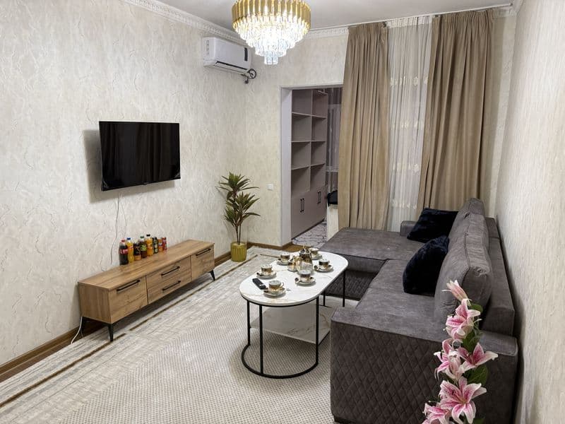 Хама шаройит бор тинч тоза жой <br />
Нарх келишмиз <br />
<