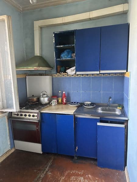 Yunusobod 11 kv megaplanet oldida 2 ta bolaga joy bor<br />
 — фото 3