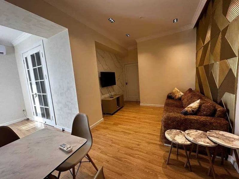 Сдается квартира на ЖК Мирабад Палас‼️<br />
Ориентир - Госп