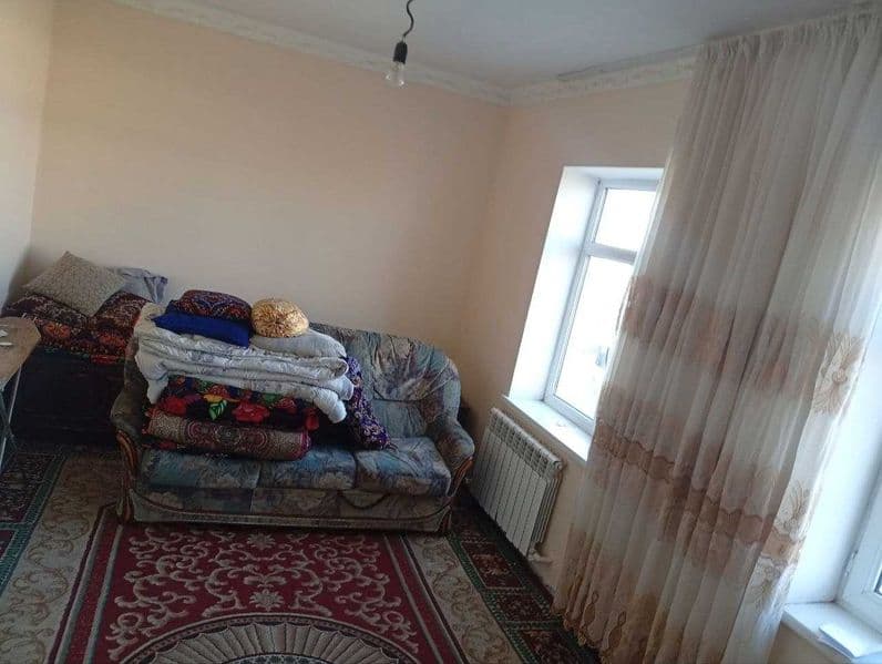 Dostlik metro oldida sheriklikka kvartira bor. Rasmdagi xona — фото 3