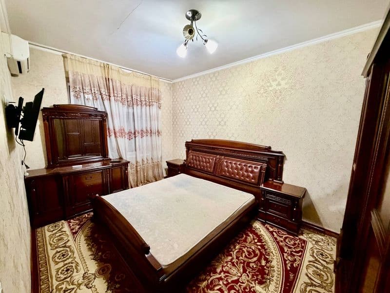 #Юнусобод <br />
<br />
Yunusobod tumani bodomzor. Metro yaq