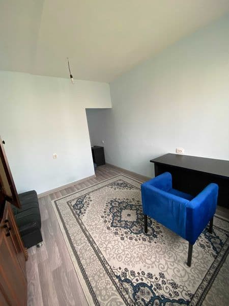 Сдам 1-комнантную квартиру в бывшем общежитии.<br />
Молодой — фото 3