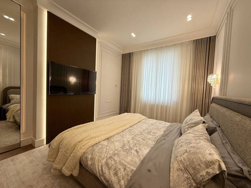 Сдается шикарная квартира в центре города<br />
<br />
Район — фото 3