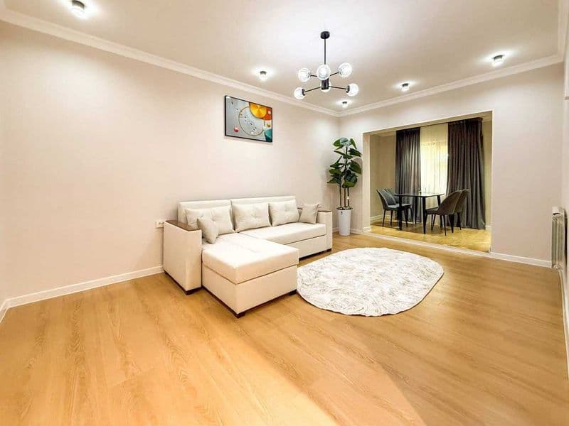 СРОЧНО СДАЕТСЯ !!!<br />
<br />
Район: Мирабадский<br />
Адр