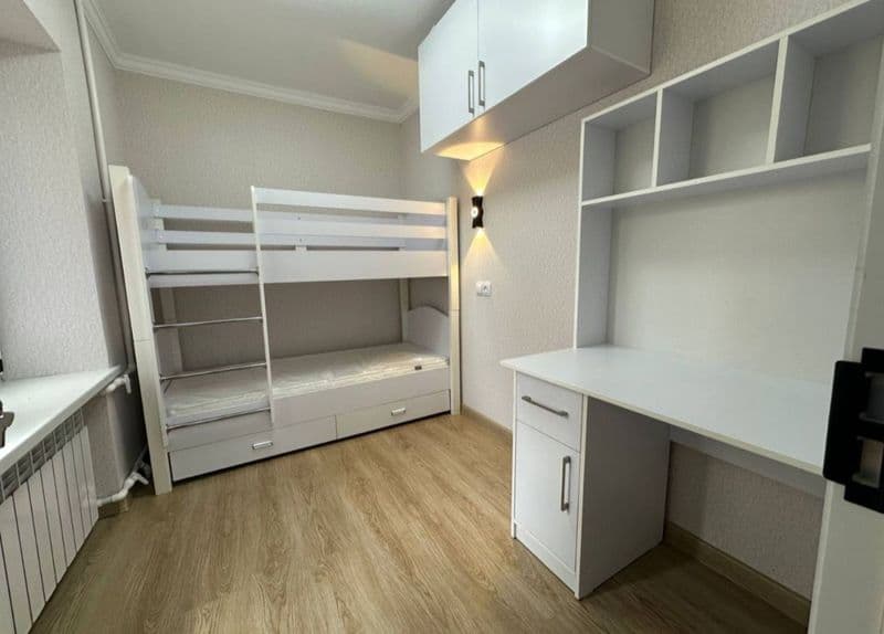 Аренда квартиры. <br />
Буюк Ипак Йули <br />
2/1/4 46м². <b — фото 4