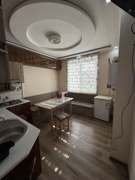 Сдаётся 3-комнатная квартира в новостройке в районе Паркентс