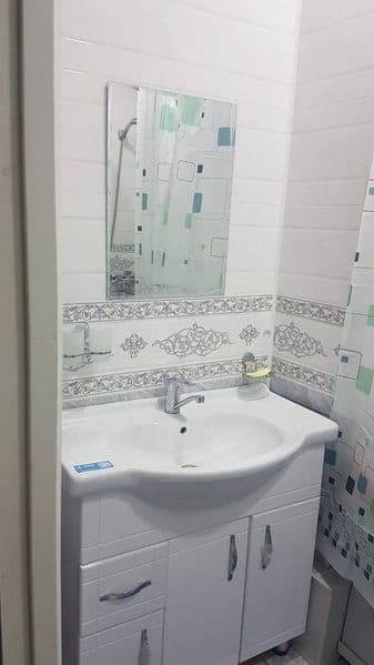 Uchtepa tumani orikzor bozorini oldida 2 xonali uy studentla — фото 4