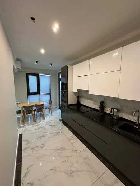 • Район: Чиланзар<br />
• Адрес: 5-квартал<br />
• Ориентир: