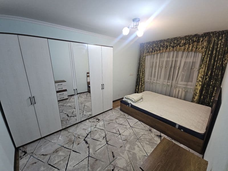 Аренда чиланзар 5.  Трёх комнатная.  Балкон 2*6.  Есть телев — фото 4