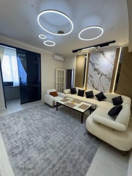 Сдается КЛАССНАЯ квартира<br />
<br />
• Район: Мирабадский<