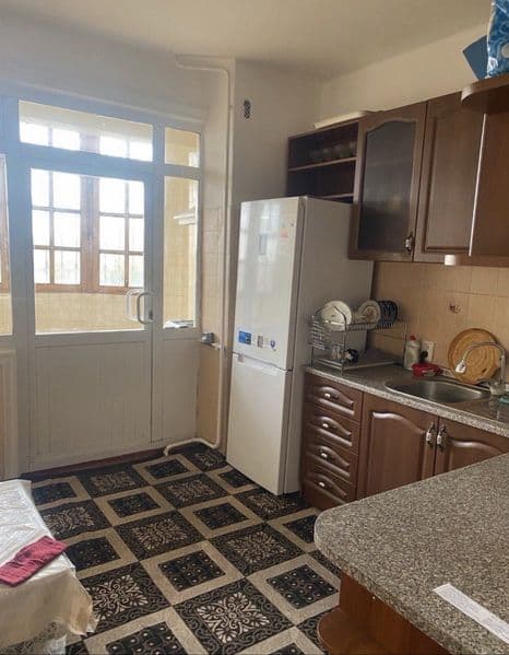 Сдается квартира от метро Шахристан 200 метров . Укомплектов