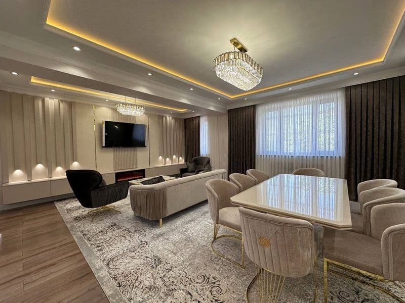 Мирабадский район <br />
Ул, Тараса Шевченко <br />
Новостро