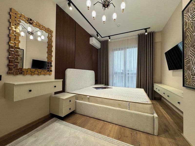 Жилой комплекс: London<br />
Комнат: 3<br />
Этаж: 4<br />
П — фото 5