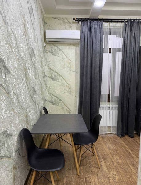 Мирзо-Улугбек <br />
Салом Чойхона <br />
2/4/5<br />
43 кв2 — фото 4