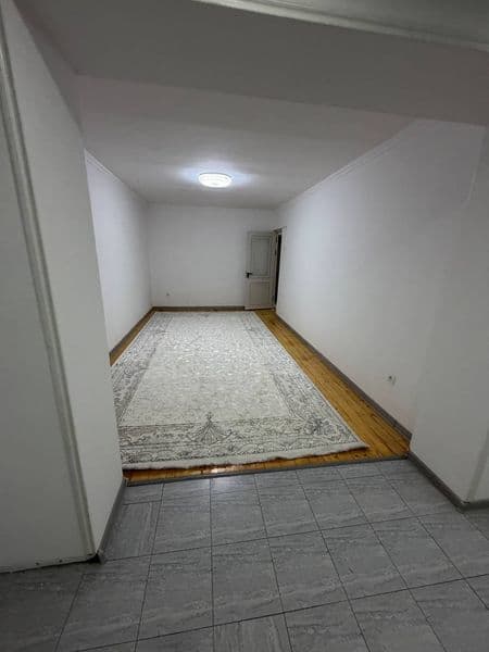 CHILANZAR 24 Kv SHirin Chorraxasida<br />
3 Xona 3 etajda Ba