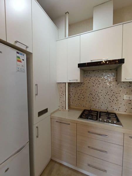 Yunusobod ,Bodomzor Terassa turar joy majmuasida o'g'il bola — фото 2