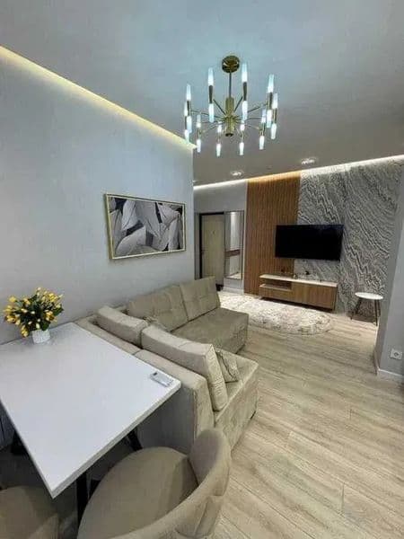 Сдается квартира<br />
<br />
Район: Яккасарайский<br />
Ор-