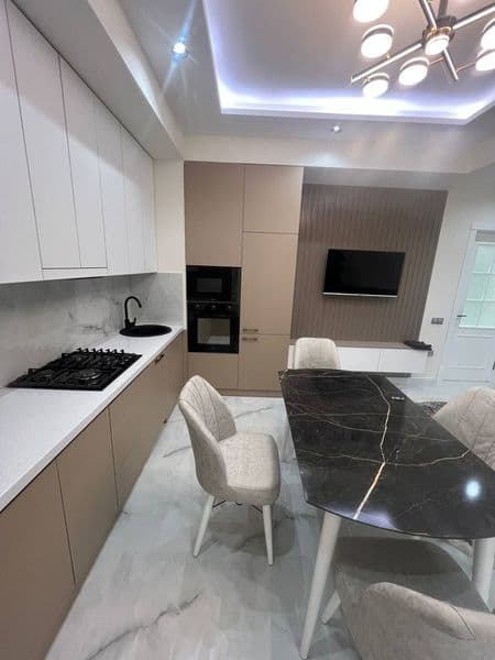 Чиланзар 8 кварталда жойлашган 8 этажли уйнинг 3 этажида жой — фото 5