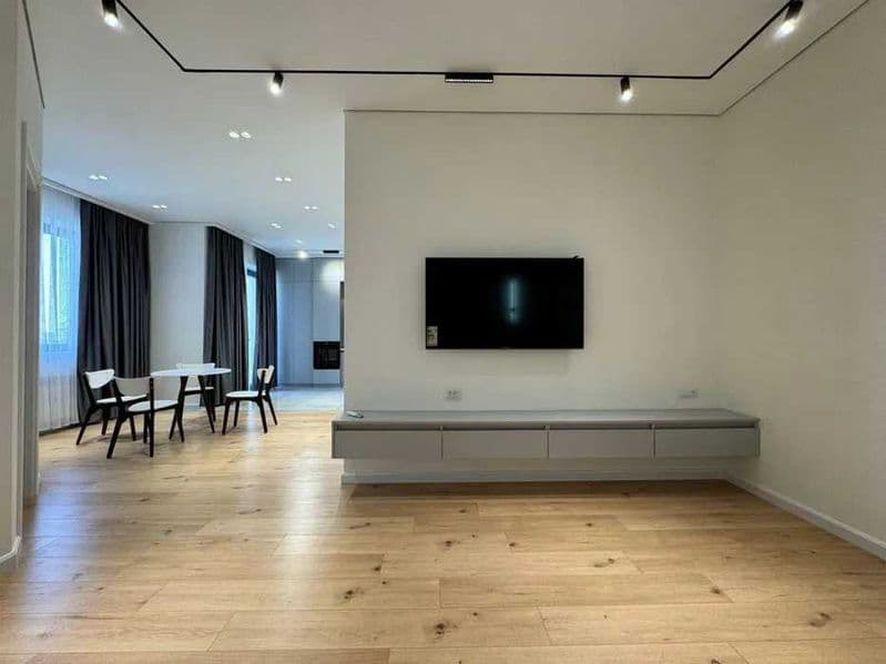 Район: Юнусабадский<br />
Ориентир: Метро Минор<br />
<br />