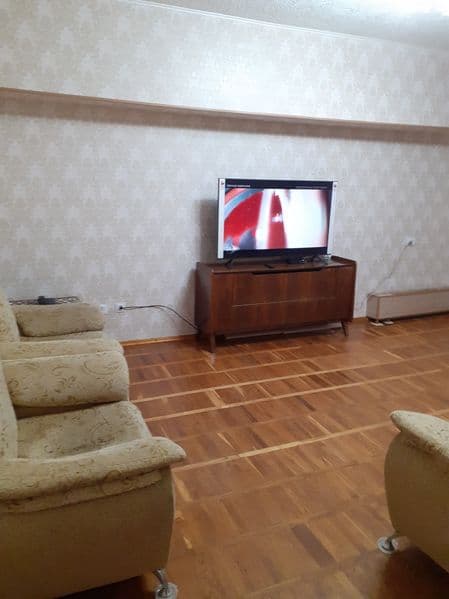 В квартире есть 2 телевизора, холодильник, микроволновка, ст — фото 2