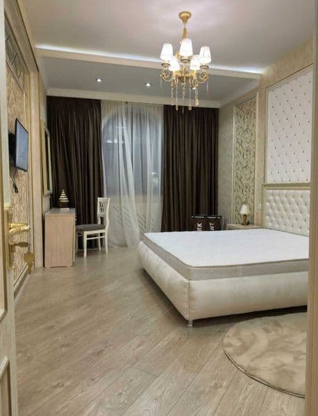 Сдаётся 3-комнатная квартира в ЖК Golden House<br />
ул. Нов