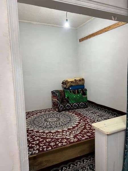 Чилонзор 20 кварталда 2 хона 3 хона қилинган уй оилага аренд — фото 3