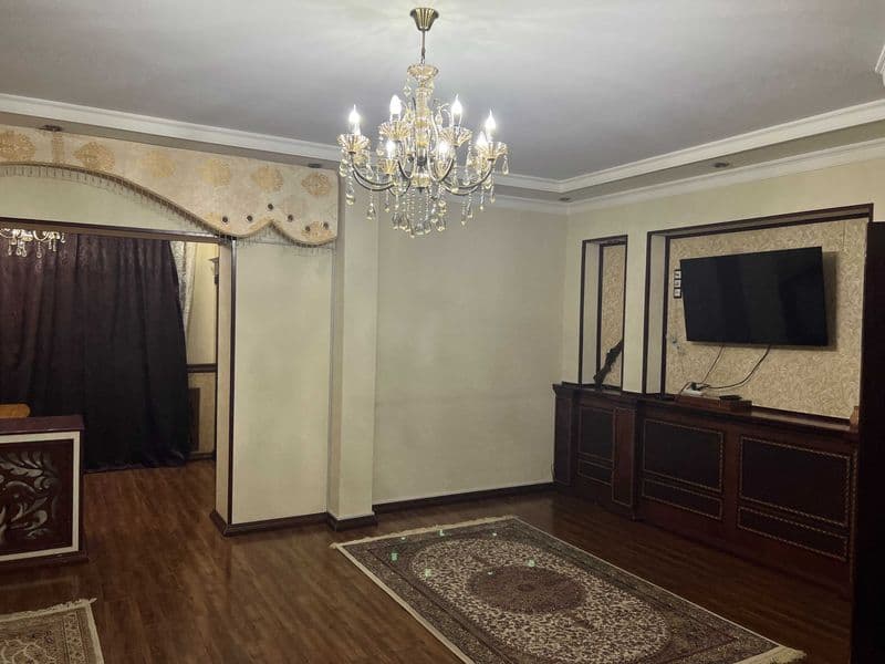 Сдаётся 3-комнатная квартира в центре Дархана (ул. Тамары ха