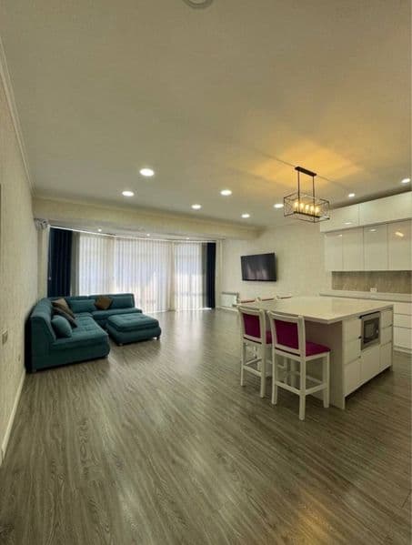 АРЕНДА<br />
<br />
• Район: Яккасарайский <br />
• Ориентир