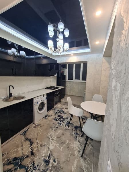 Шикарная свежая уютная 1 комнатная Евро квартира.<br />
С хо — фото 3